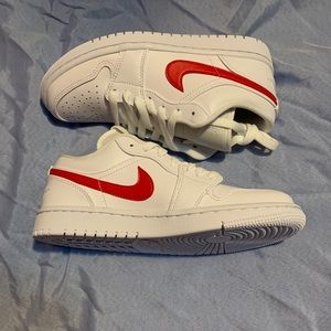 Air Jordan 1 Mid women’s